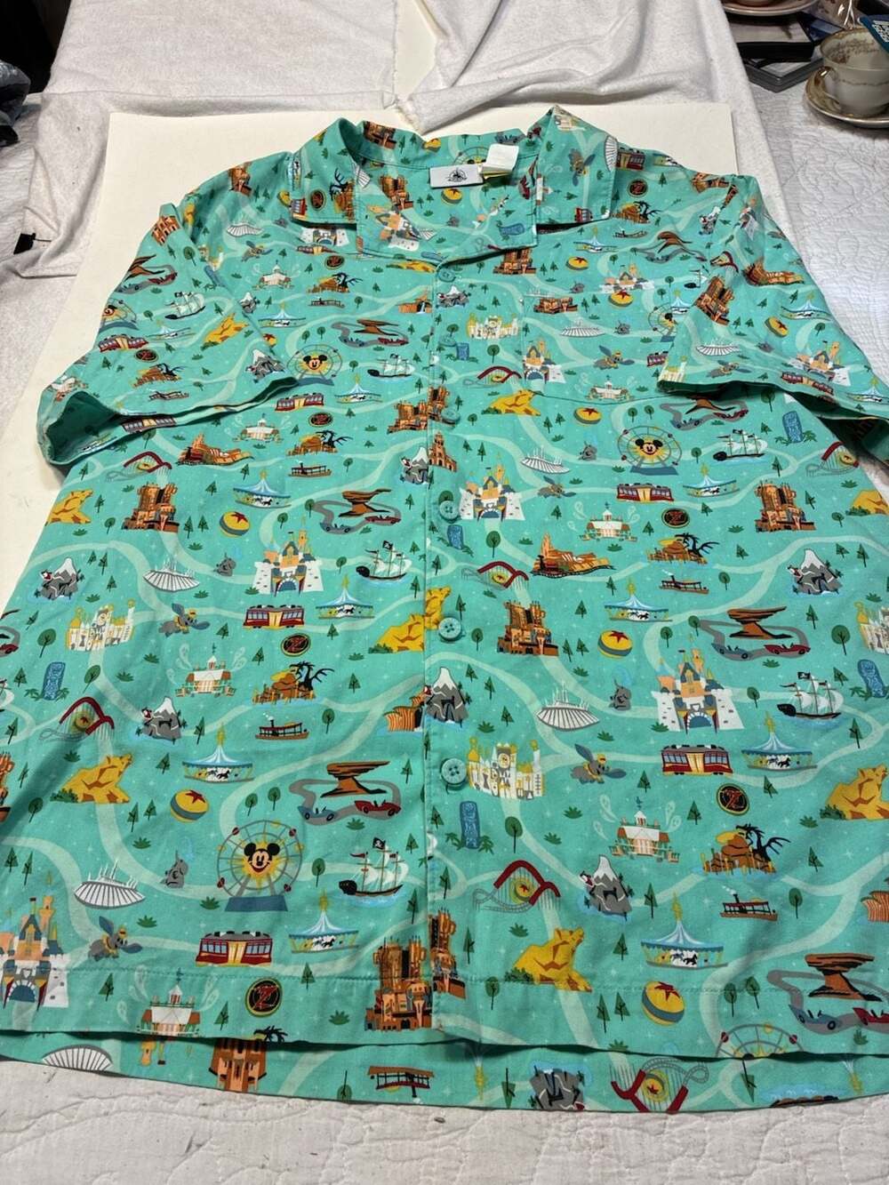 Disney Parks Life Button Up Woven Short Sleeve Shirt Small Mint